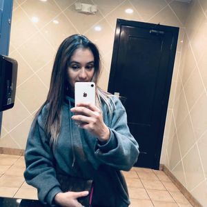 Meet your Posher, Ada